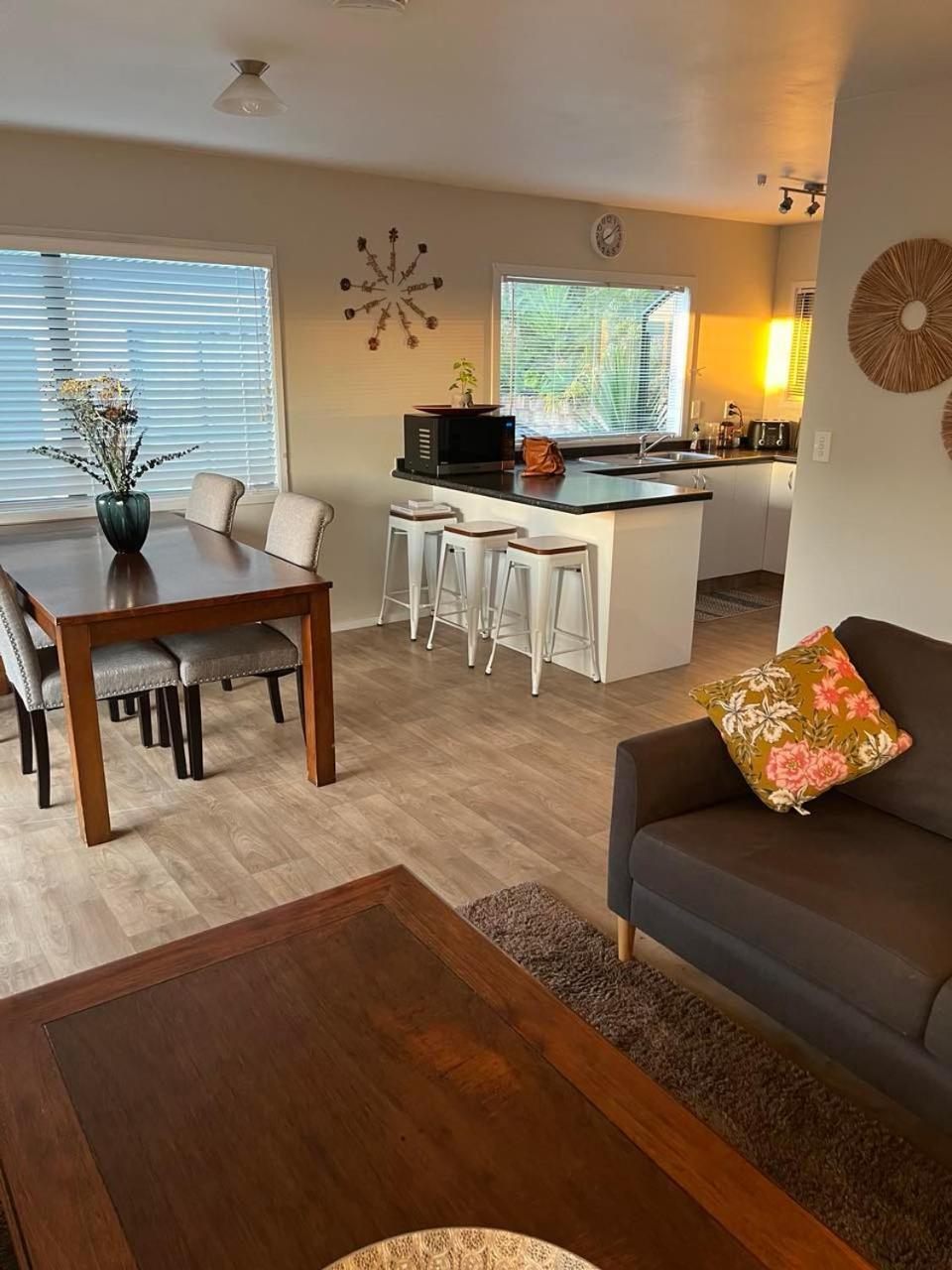 Cozy Corner Villa Thames Exteriör bild