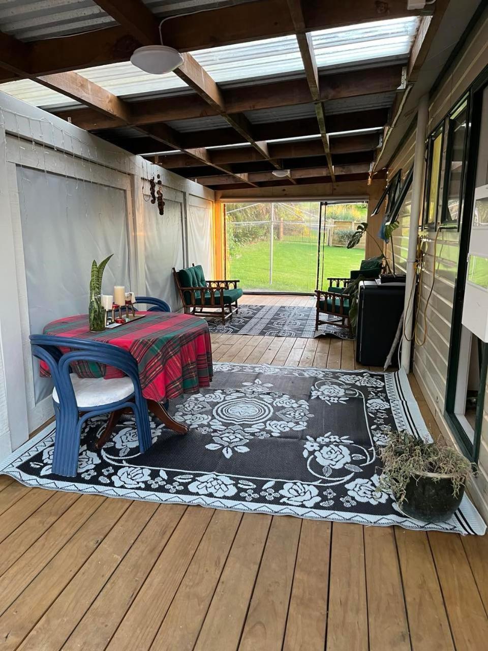 Cozy Corner Villa Thames Exteriör bild